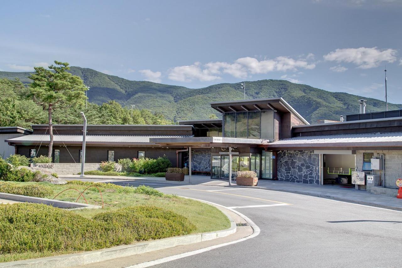 Tops10 Resort Donggang Cistar Yeongwol Exteriér fotografie